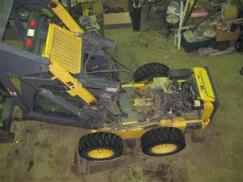 new holland skid steer cab jack|new holland skid steer tilting.